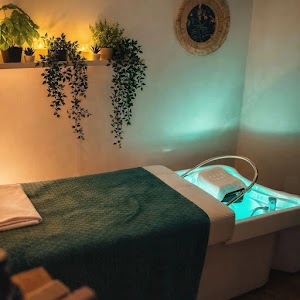 Instant Hair Spa - Coiffure et Head Spa place picture